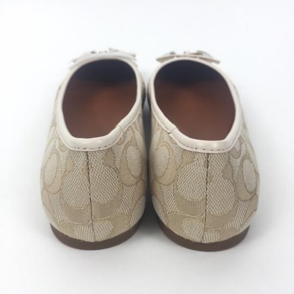 Coach Light Khaki Benni Signature Logo Flats NIB - Picture 5 of 5